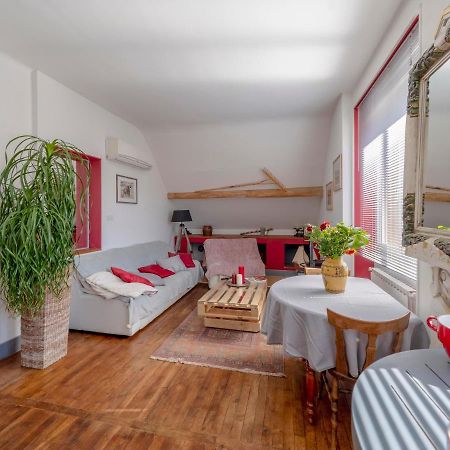 Engie Apartment Gaillac-d'Aveyron Bagian luar foto